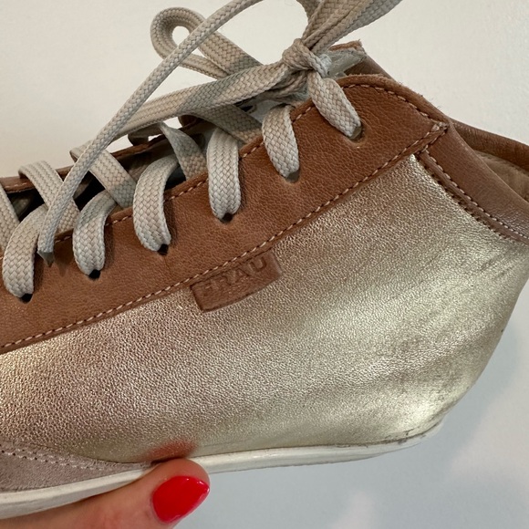 Frau Sneakers - Picture 3 of 4